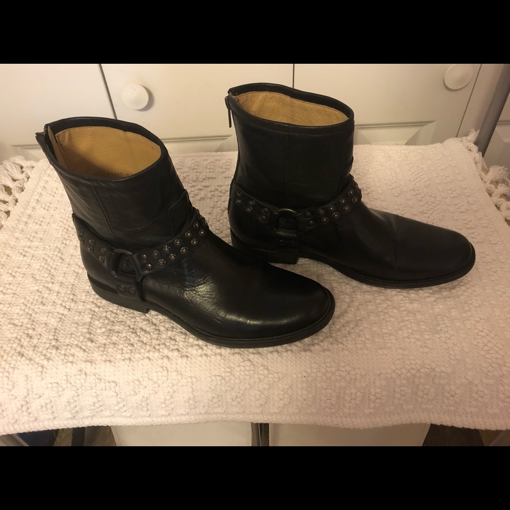 Black Frye Moto booties EUC, worn once